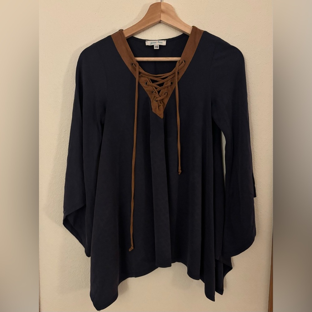 Grace & Lace XS boho-style top. Soft navy fabric with brown tie.